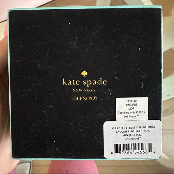 Kate Spade wristlet & Jewelry box ⭐️ - Picture 3 of 12